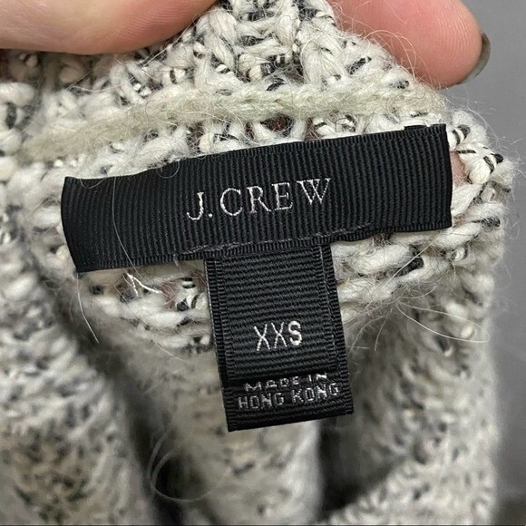 J. Crew Marled Drop-Shoulder Gray/Cream Raw Seam Sweater XXS - Picture 8 of 10
